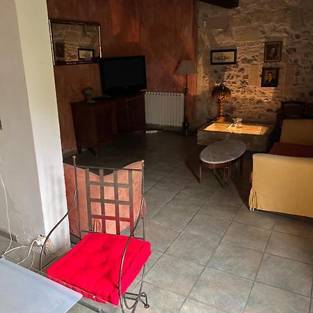 La Maison Sur La Place Aigues-Mortes Zewnętrze zdjęcie