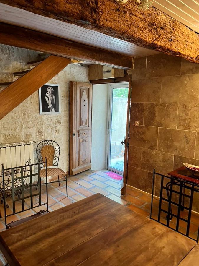 La Maison Sur La Place Aigues-Mortes Zewnętrze zdjęcie