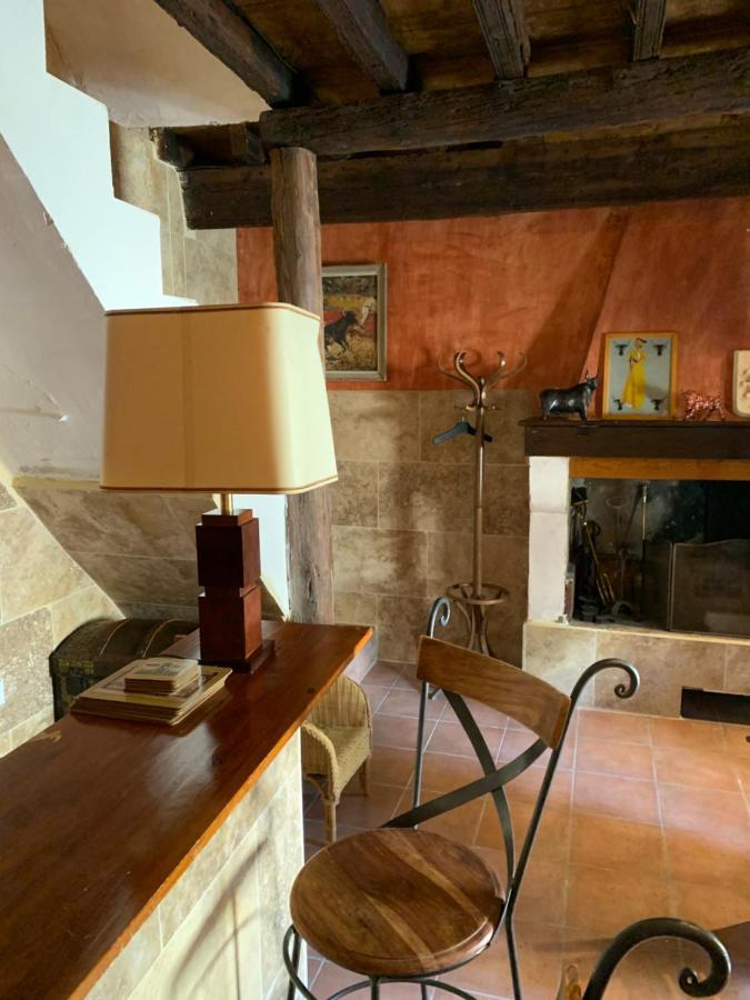 La Maison Sur La Place Aigues-Mortes Zewnętrze zdjęcie